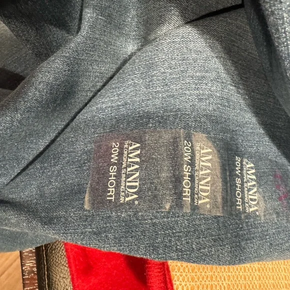 Gloria Vanderbilt Amanda Classic Denim Jeans - Picture 5 of 5